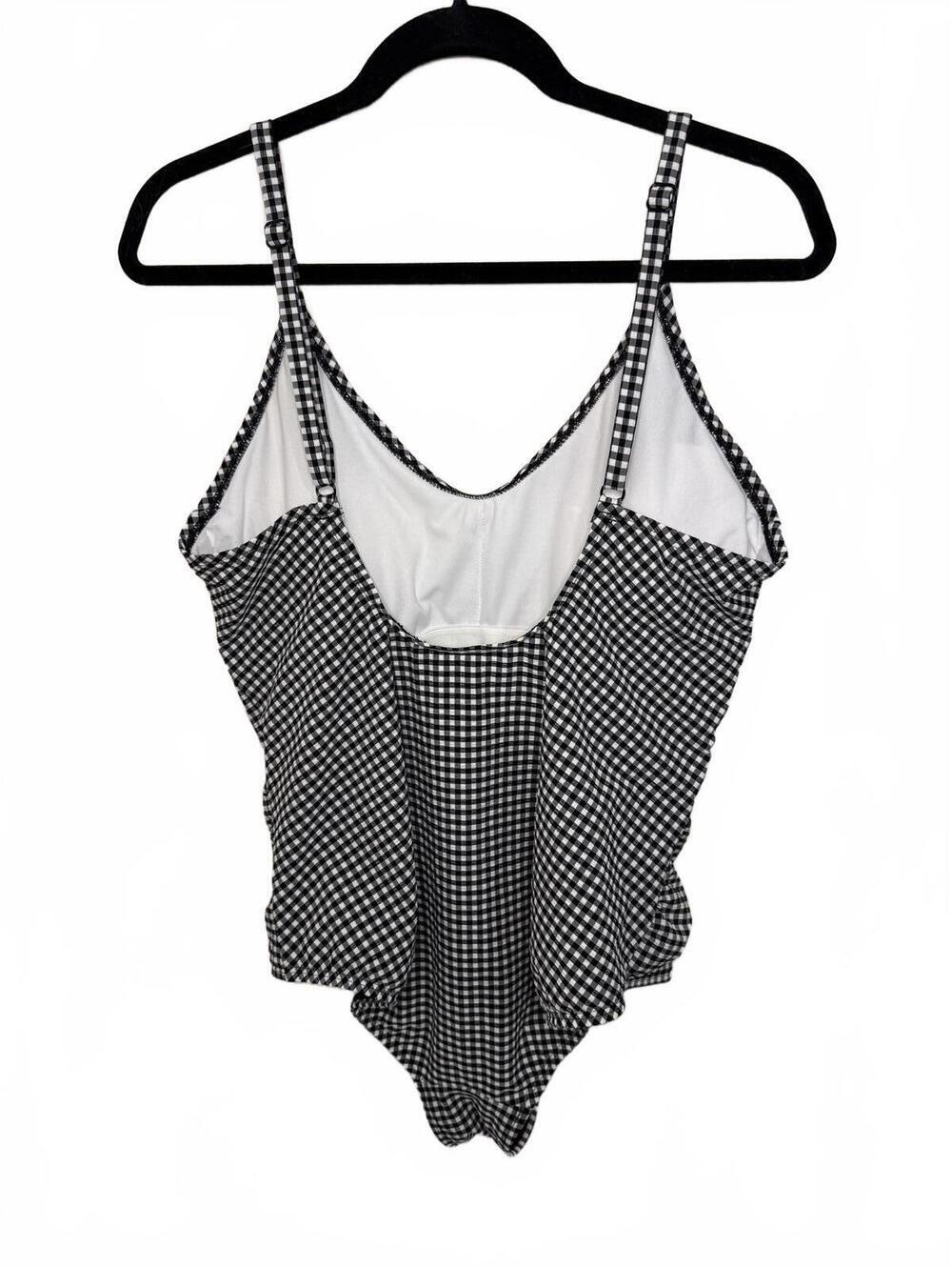 Kona Sol One Piece Swimsuit Size XL NWOT Black White Plaid Resort Vacation Beach - Picture 3 of 5